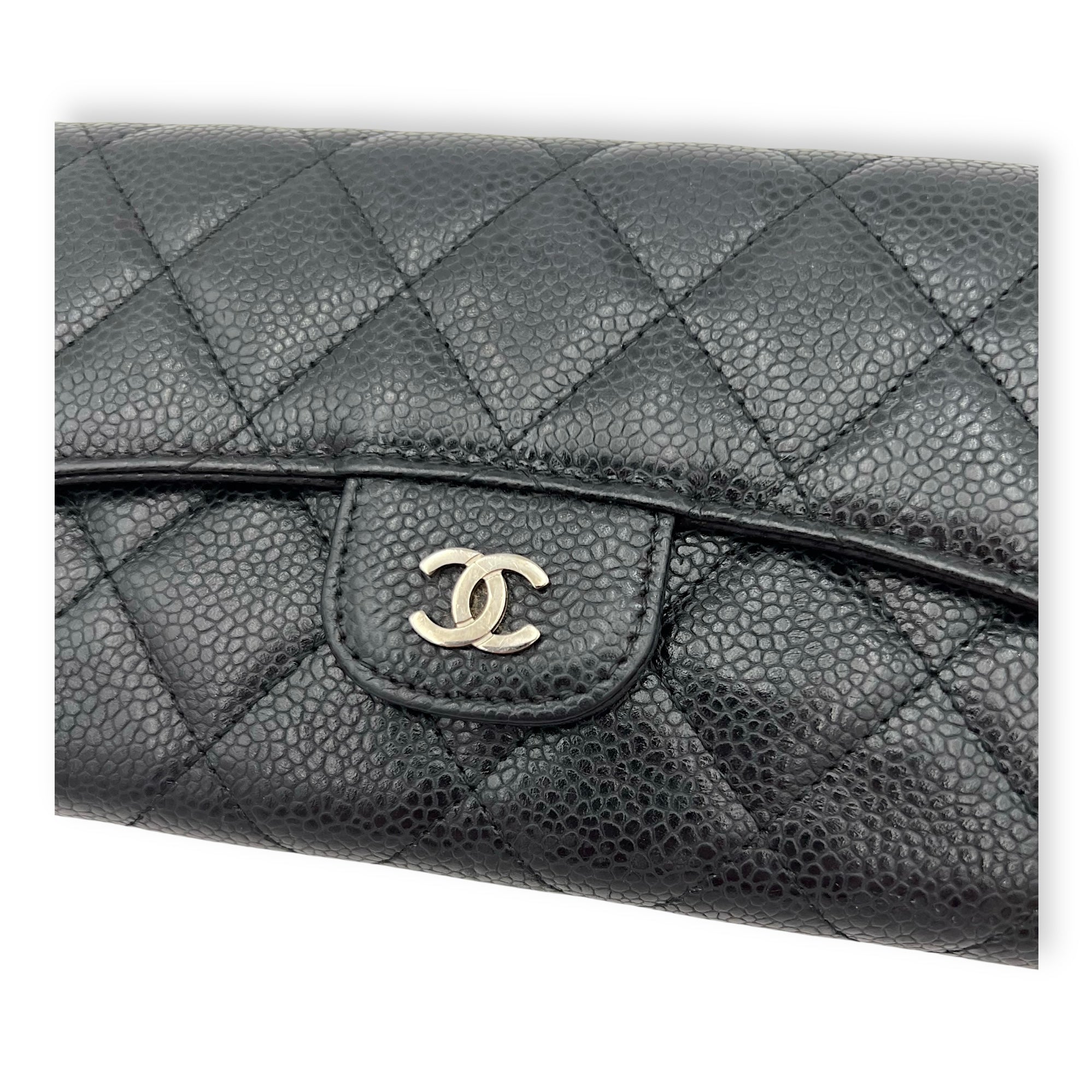 CC Wallet Black in Caviar Leather, Silver hardware