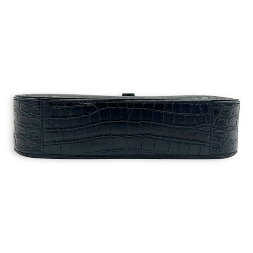 Le 5 A 7 Shoulder Bag Medium Black in Calfskin, Gold hardware