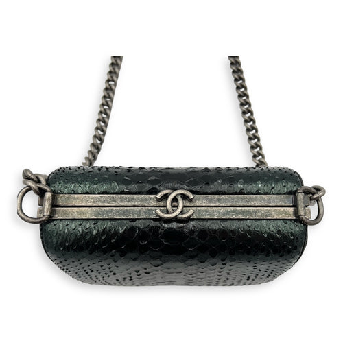 Kisslock Shoulder Bag Green in Python Leather, Silver hardware