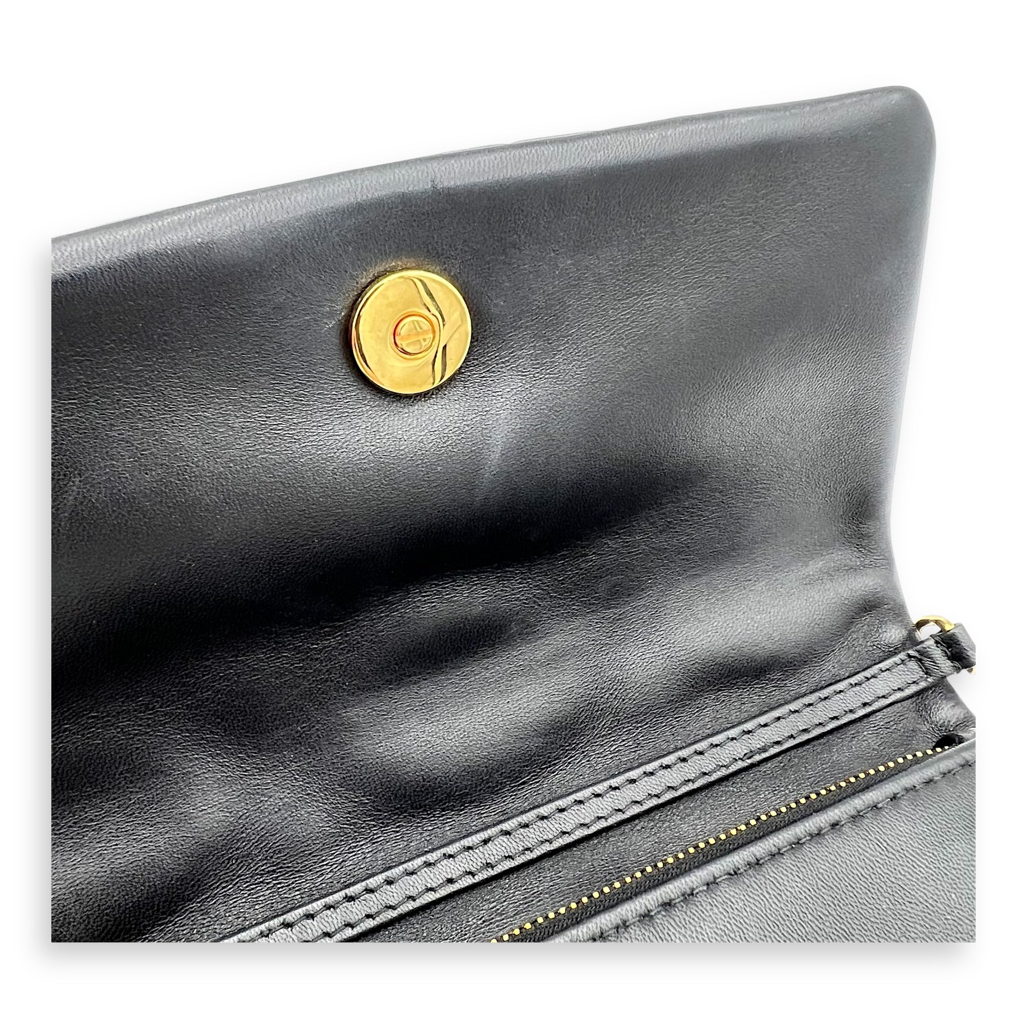 Caro Shoulder Bag Macrocannage Mini Chain Black in Calfskin, Gold hardware