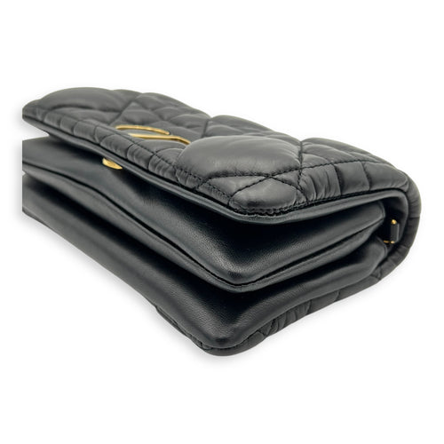 Caro Shoulder Bag Macrocannage Mini Chain Black in Calfskin, Gold hardware