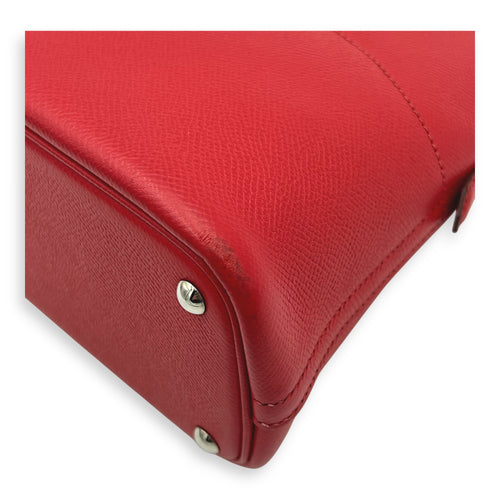 Bolide Red in Epsom, Silver hardware