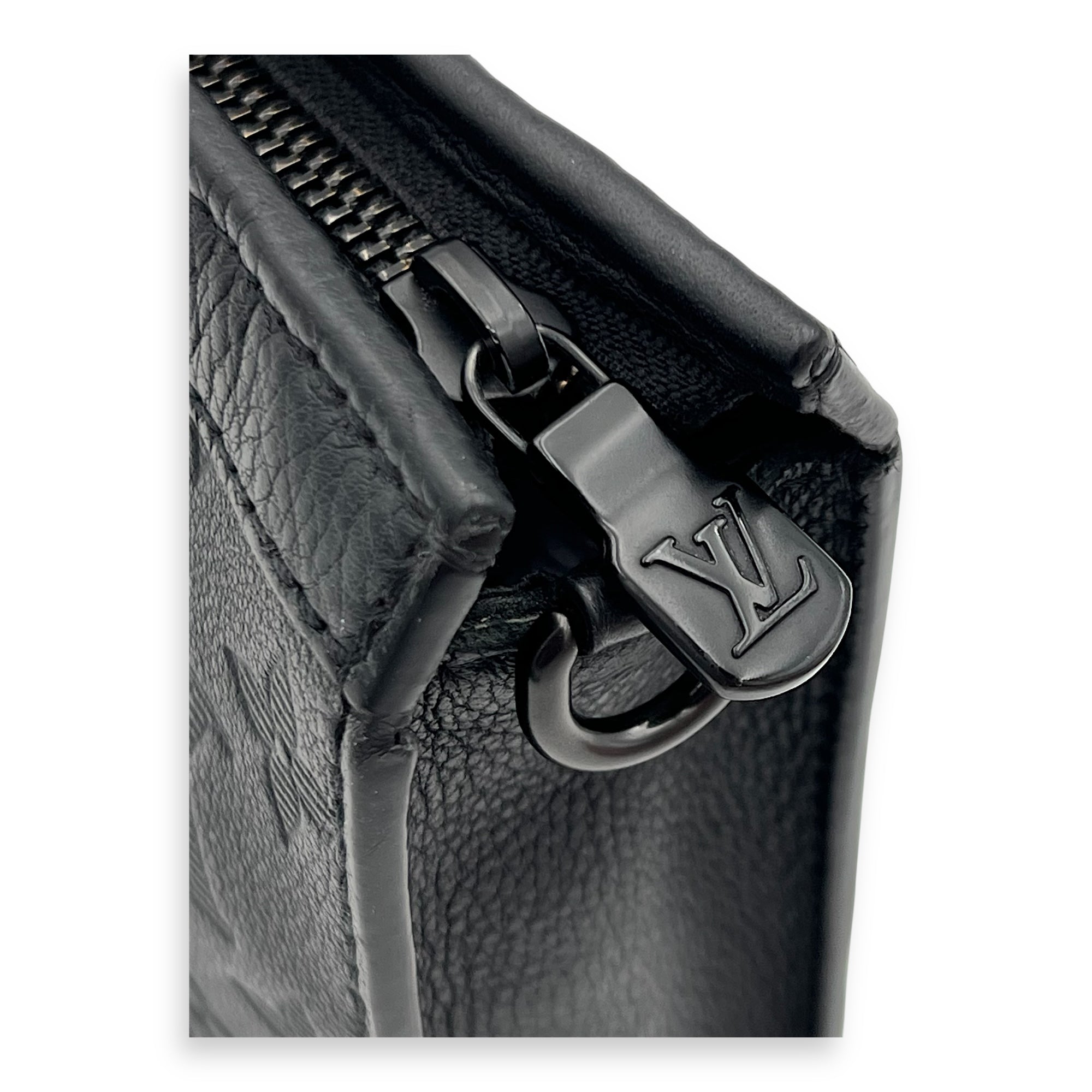 Gaston Wearable Wallet Shoulder Bag Black in Calfskin, Black hardware