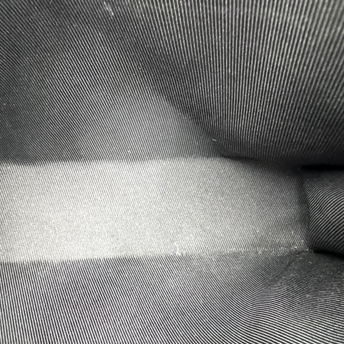 Gaston Wearable Wallet Shoulder Bag Black in Calfskin, Black hardware