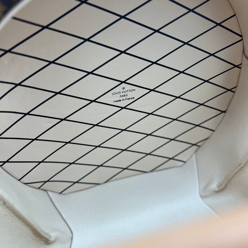 Petite Boite Chapeau Shoulder Bag Brown in Monogram Coated Canvas, Gold hardware