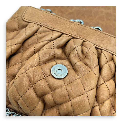 Chain Around Shoulder Bag Brown in Calfskin, Silver hardware