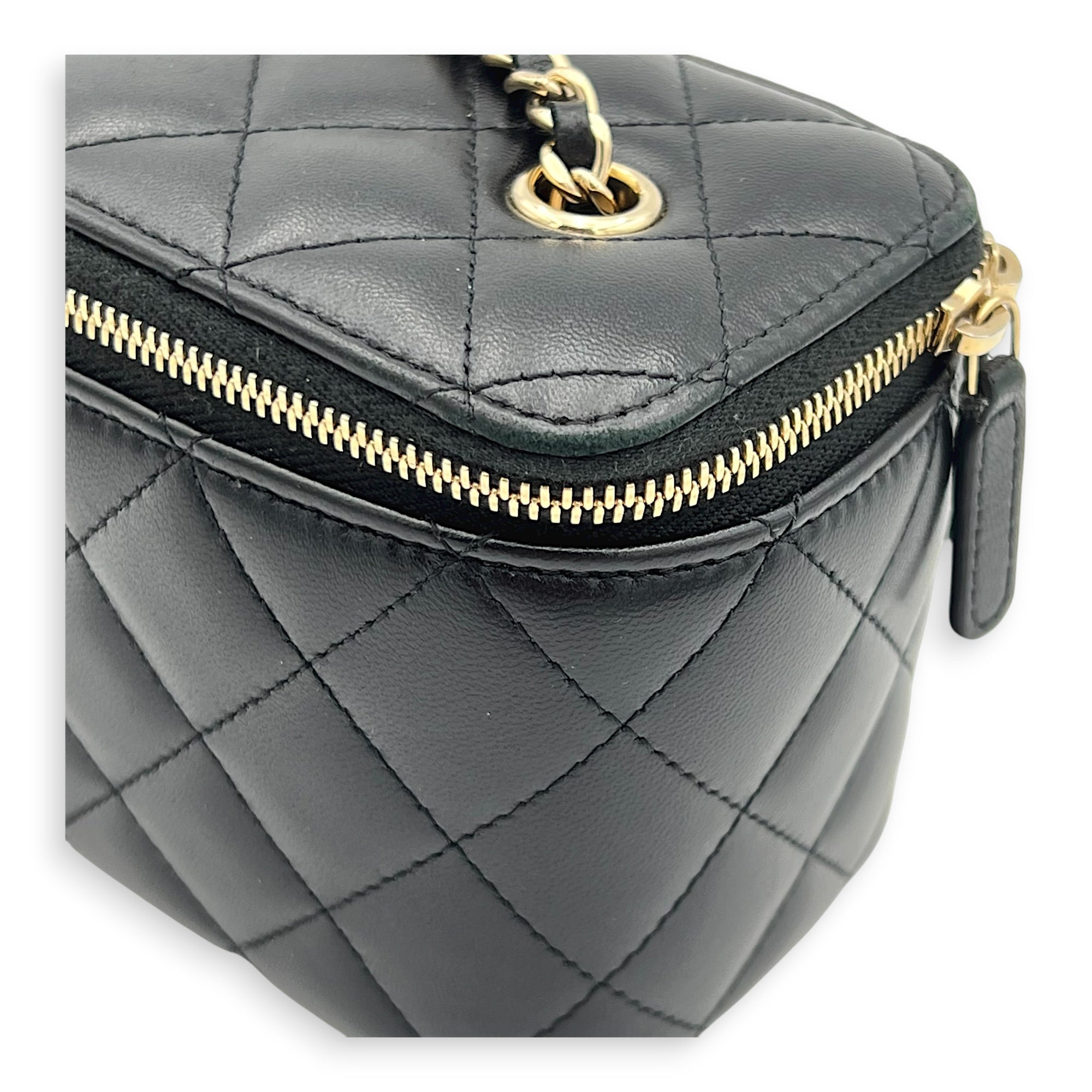 CC Vanity Bag Black in Lambskin, Gold hardware