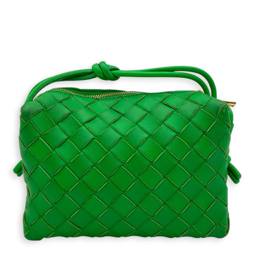 Loop Shoulder Bag Green in Lambskin, Gold hardware