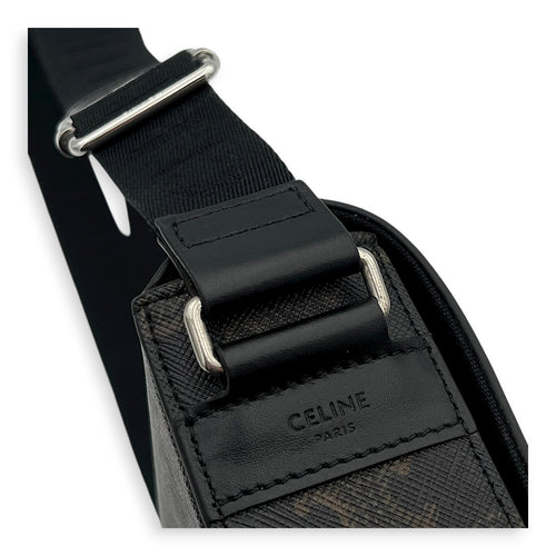 Triomphe Messenger Brown in Coated Canvas, Gold hardware