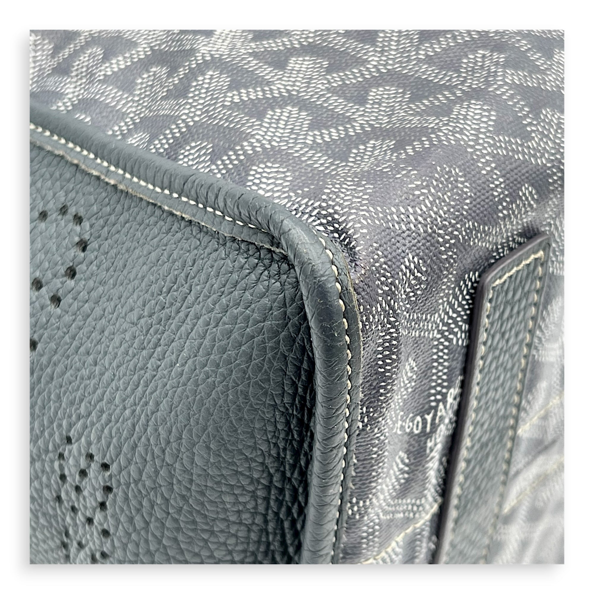 Hardy Tote Bag Grey in Coated Canvas, Silver hardware