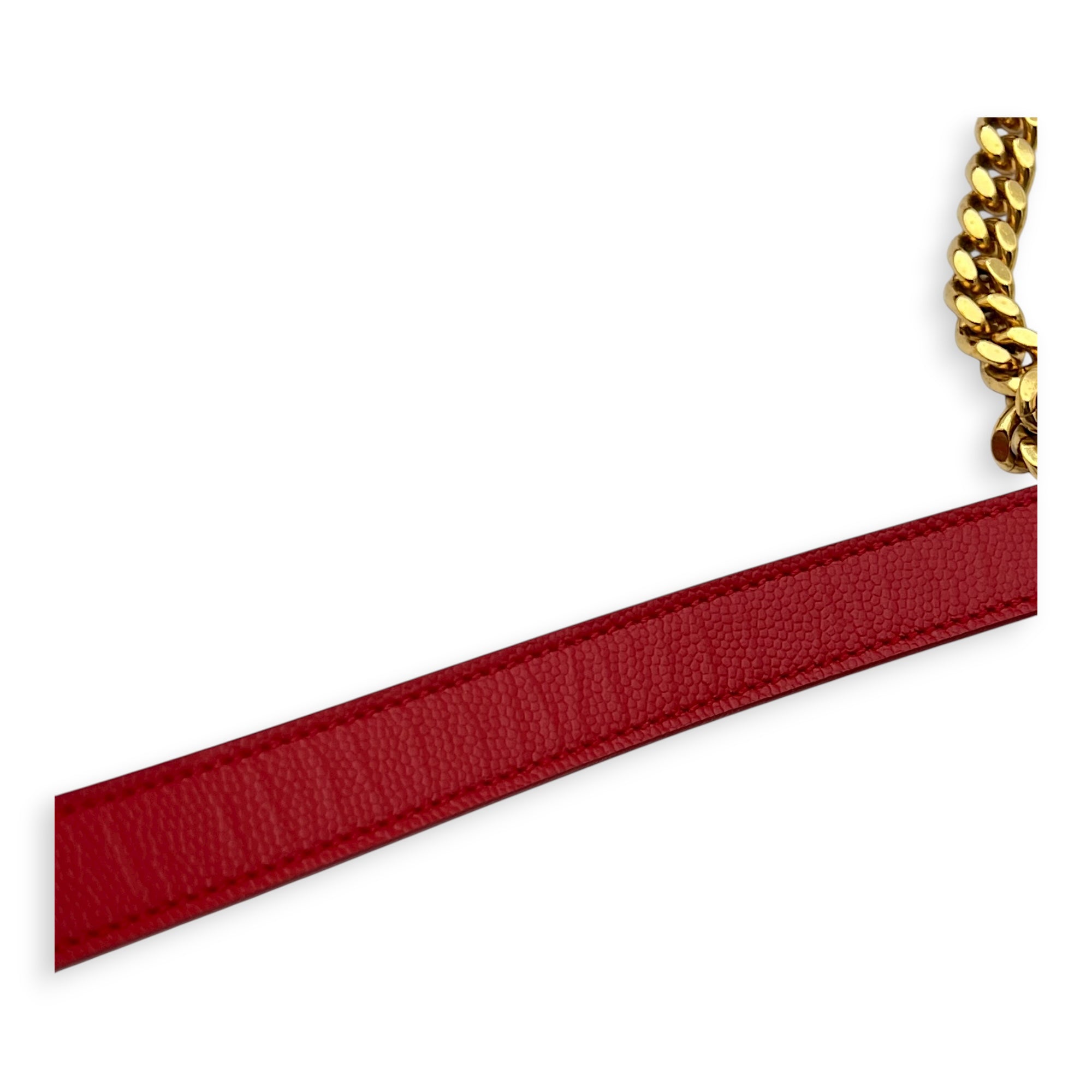 Envelope Shoulder Bag Large Red in Caviar Leather, Gold hardware