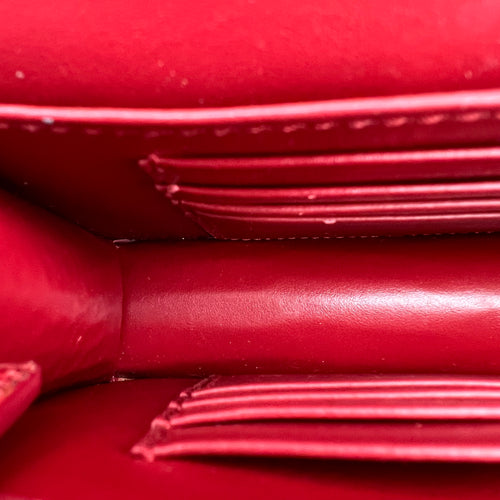 Sunset Wallet On Chain Red in Crocodile Embossed Calfskin, Silver hardware