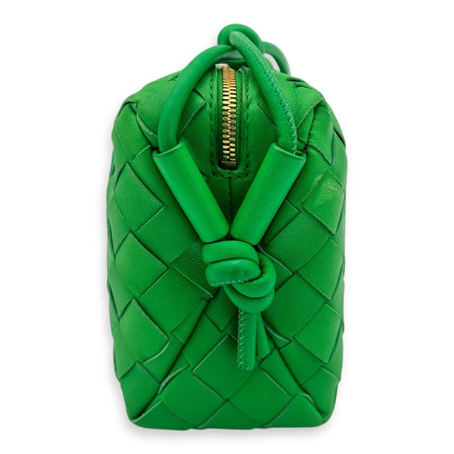 Intrecciato Crossbody Bag Green in Calfskin, Gold hardware
