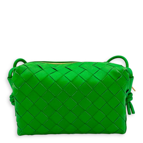 Intrecciato Crossbody Bag Green in Calfskin, Gold hardware