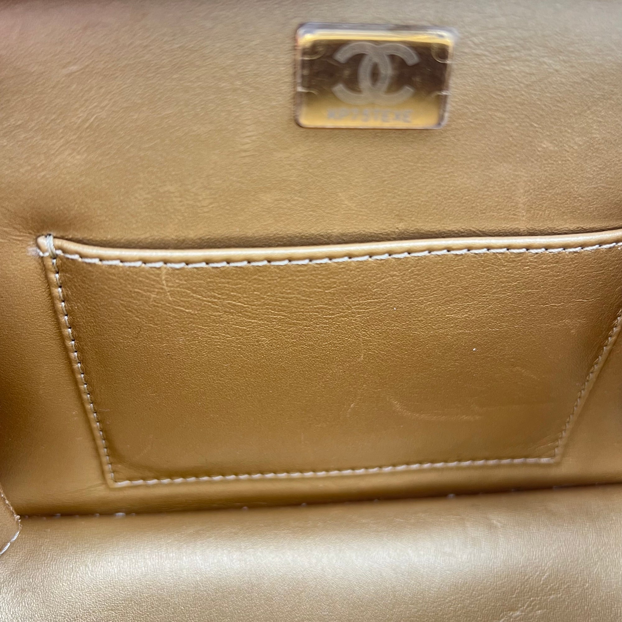 CC Seasonal Camera Shoulder Bag Black in Patent Leather, Gold hardware