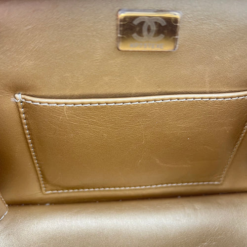 CC Seasonal Camera Shoulder Bag Black in Patent Leather, Gold hardware