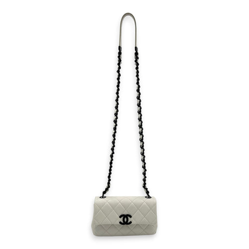 My Everything Shoulder Bag White in Caviar Leather, Black hardware