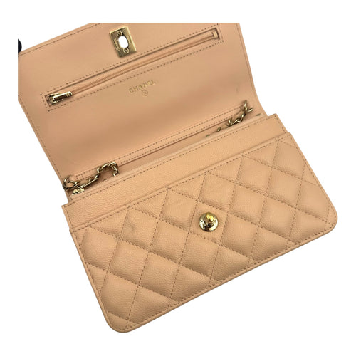 CC Bow Pink Wallet On Chain in Caviar Leather, Gold hardware