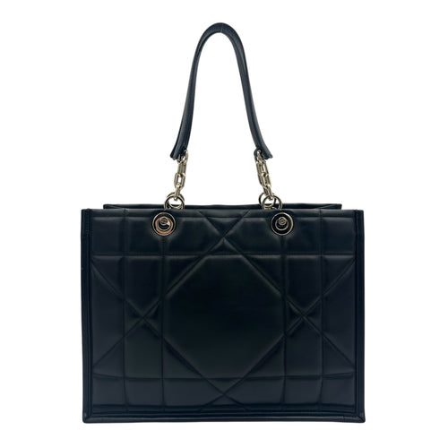 Essential Archi Cannage Tote Bag Black in Lambskin, Gold hardware