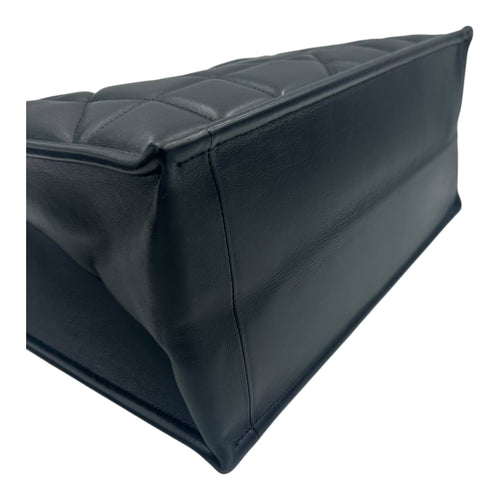 Essential Archi Cannage Tote Bag Black in Lambskin, Gold hardware