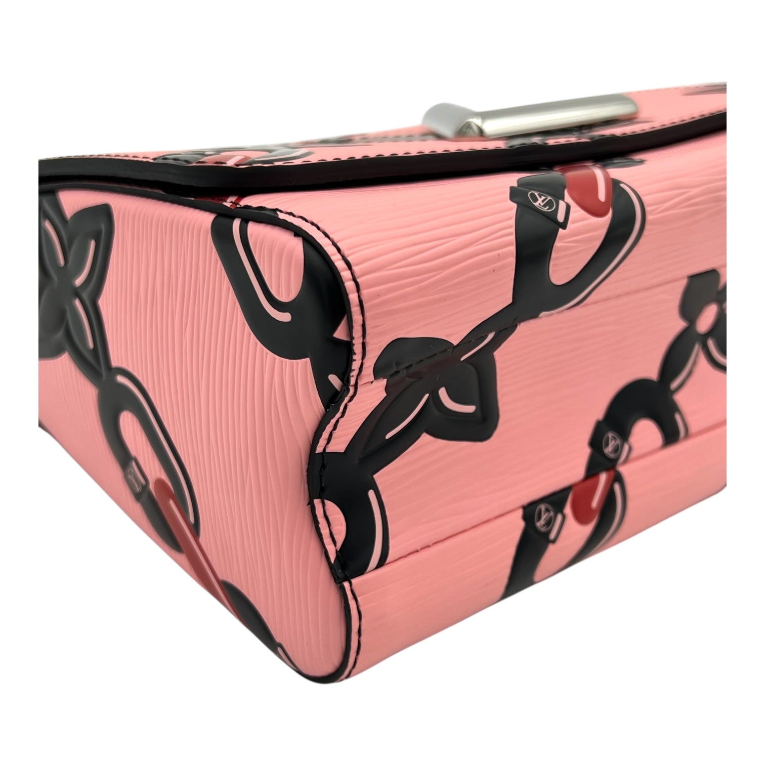 Twist Shoulder Bag Pink in Epi Leather, Silver hardware
