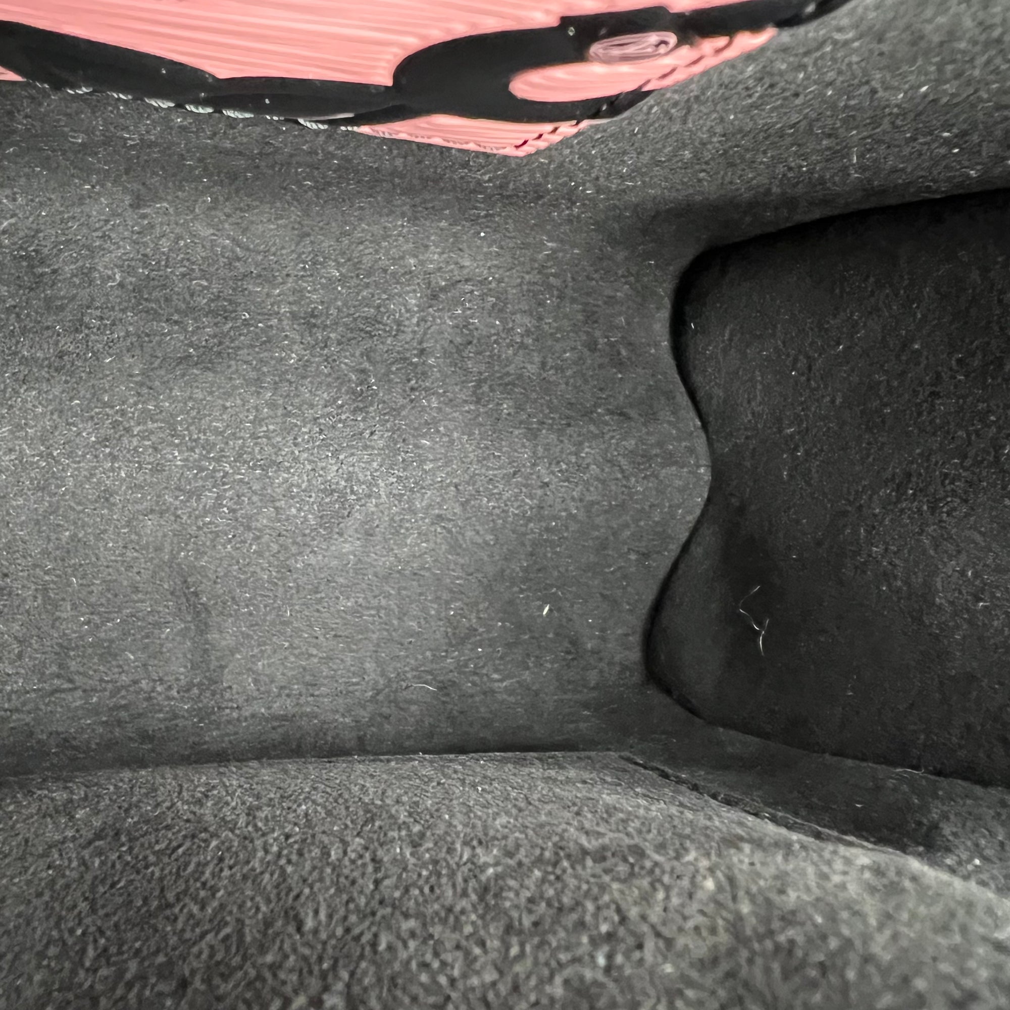 Twist Shoulder Bag Pink in Epi Leather, Silver hardware