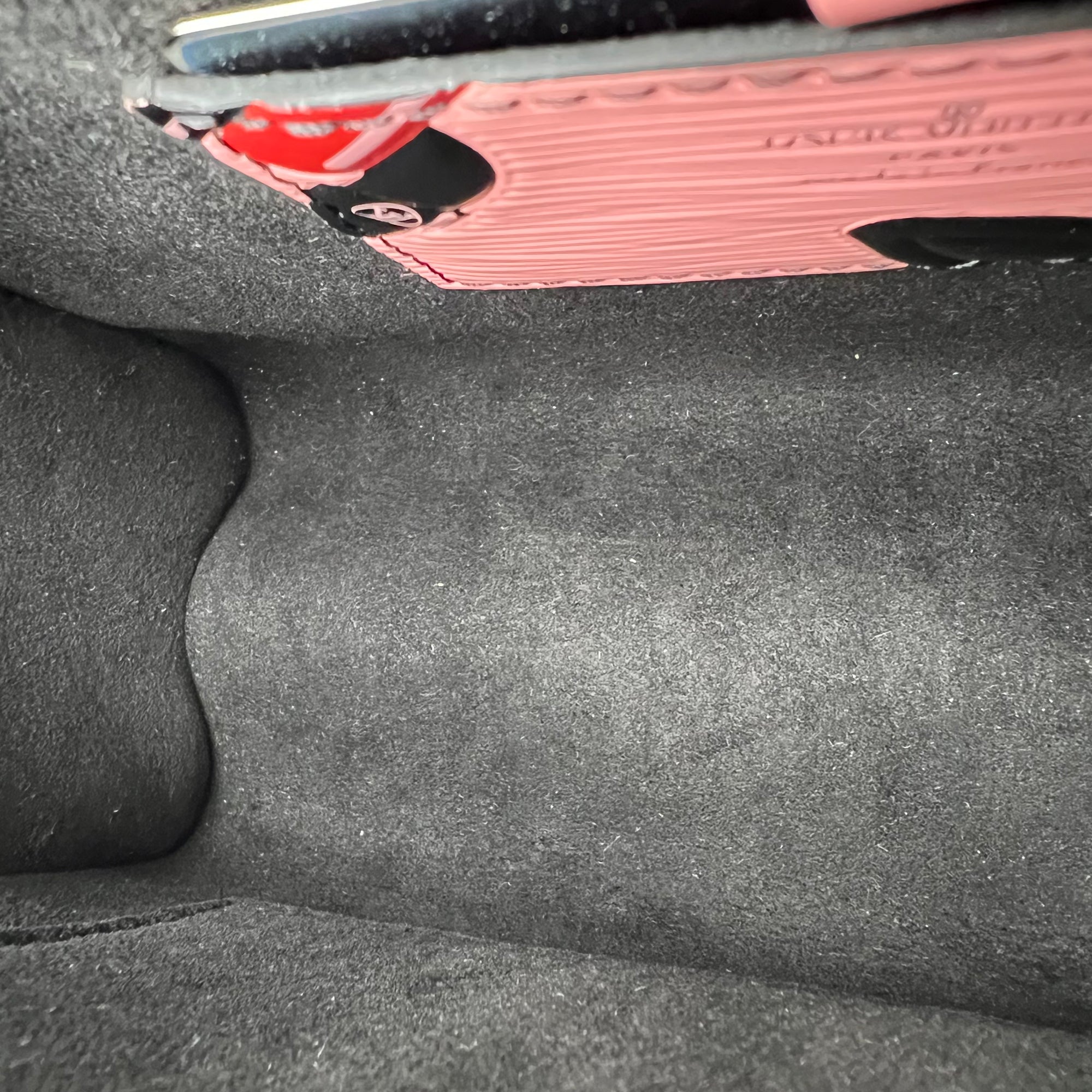 Twist Shoulder Bag Pink in Epi Leather, Silver hardware