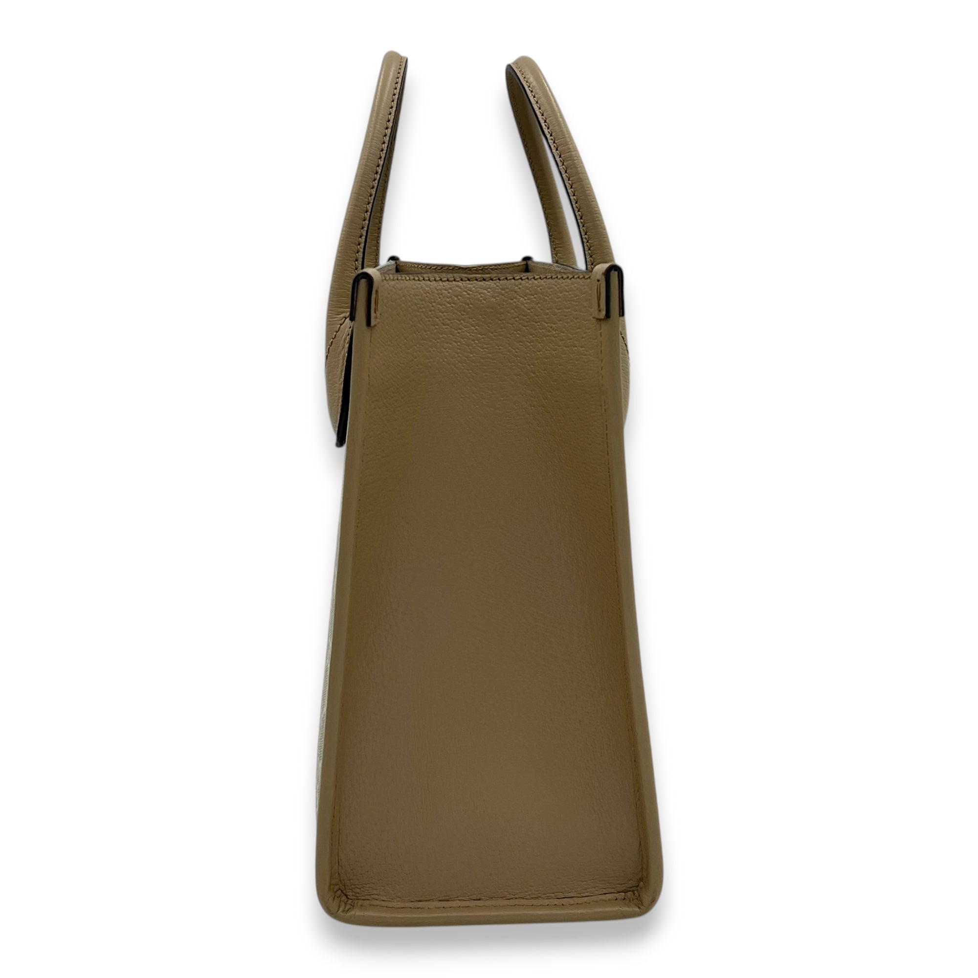Interlocking G Tote Bag White in Coated Canvas, Gold hardware