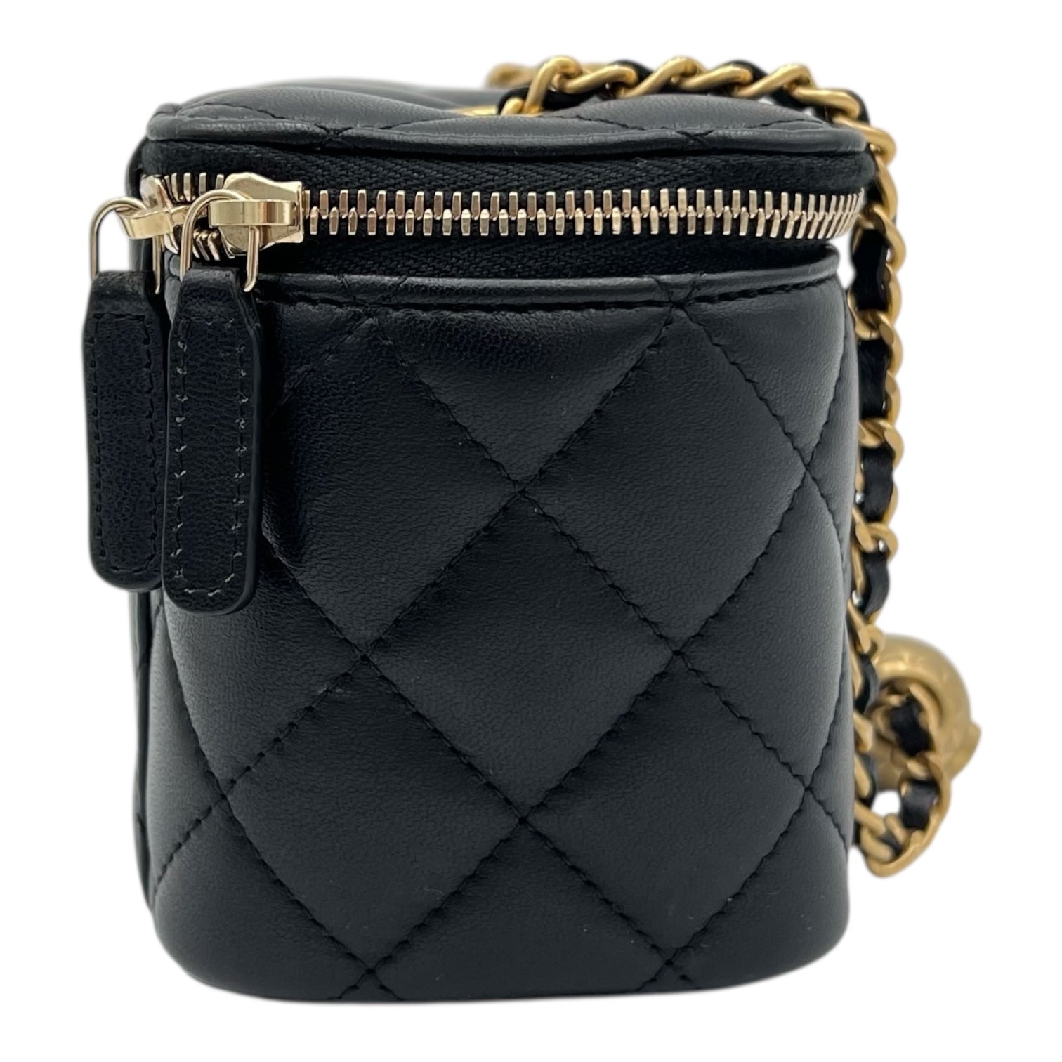 Pearl Crush Vanity Bag Black in Lambskin, Gold hardware