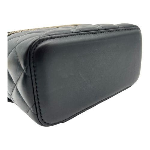 Pearl Crush Vanity Bag Black in Lambskin, Gold hardware