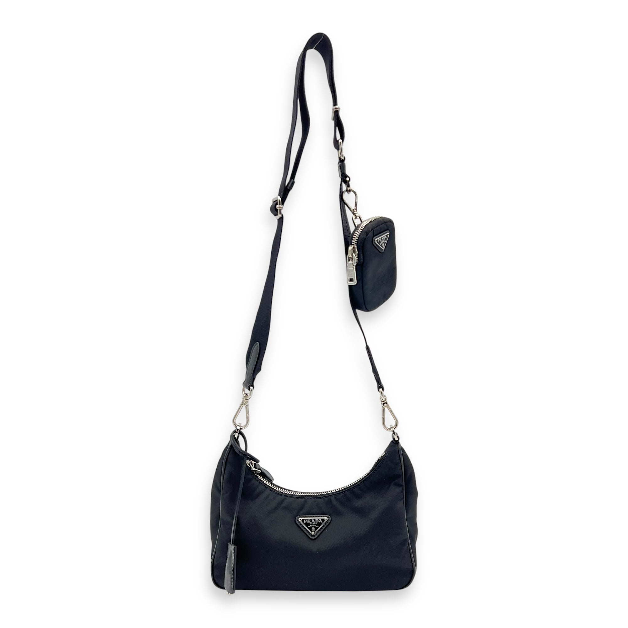 Re-Edition 2005 Shoulder Bag Black in Nylon, Silver hardware