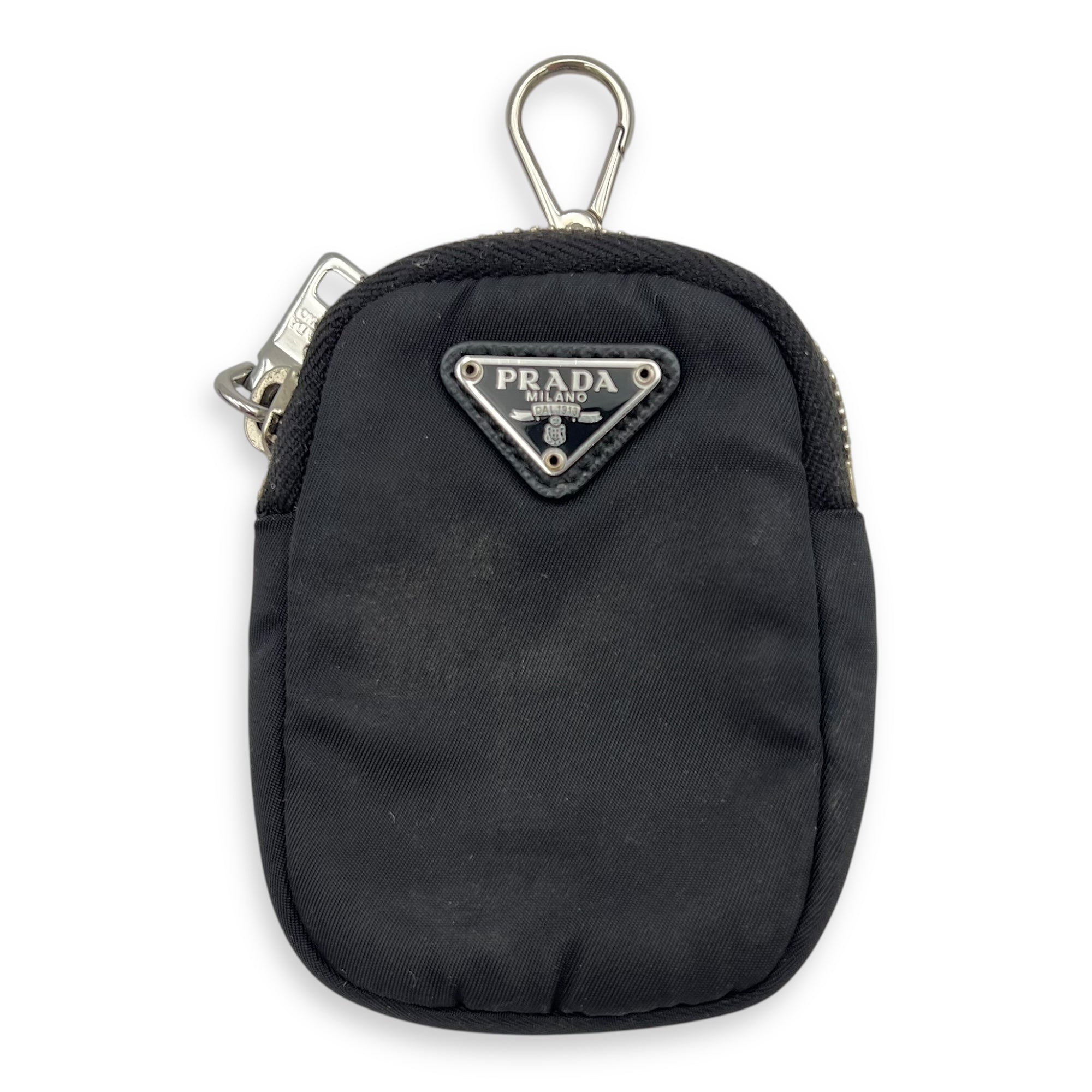 Re-Edition 2005 Shoulder Bag Black in Nylon, Silver hardware