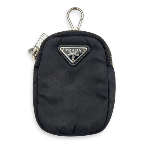 Re-Edition 2005 Shoulder Bag Black in Nylon, Silver hardware