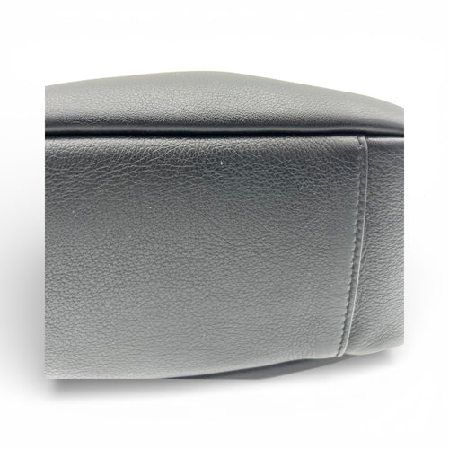 Le 5 A 7 Small Black Shoulder Bag in Calfskin, Silver hardware