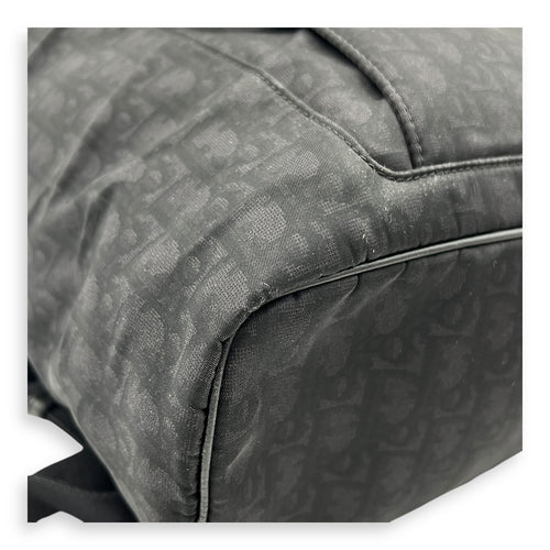 Motion Black Backpack in Nylon, Silver hardware