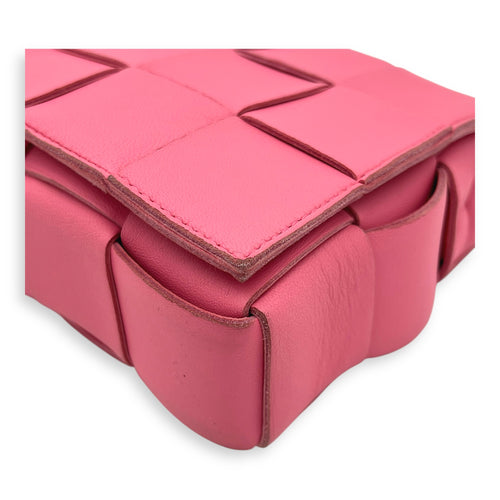 Cassette Crossbody Bag Pink in Calfskin, Silver hardware