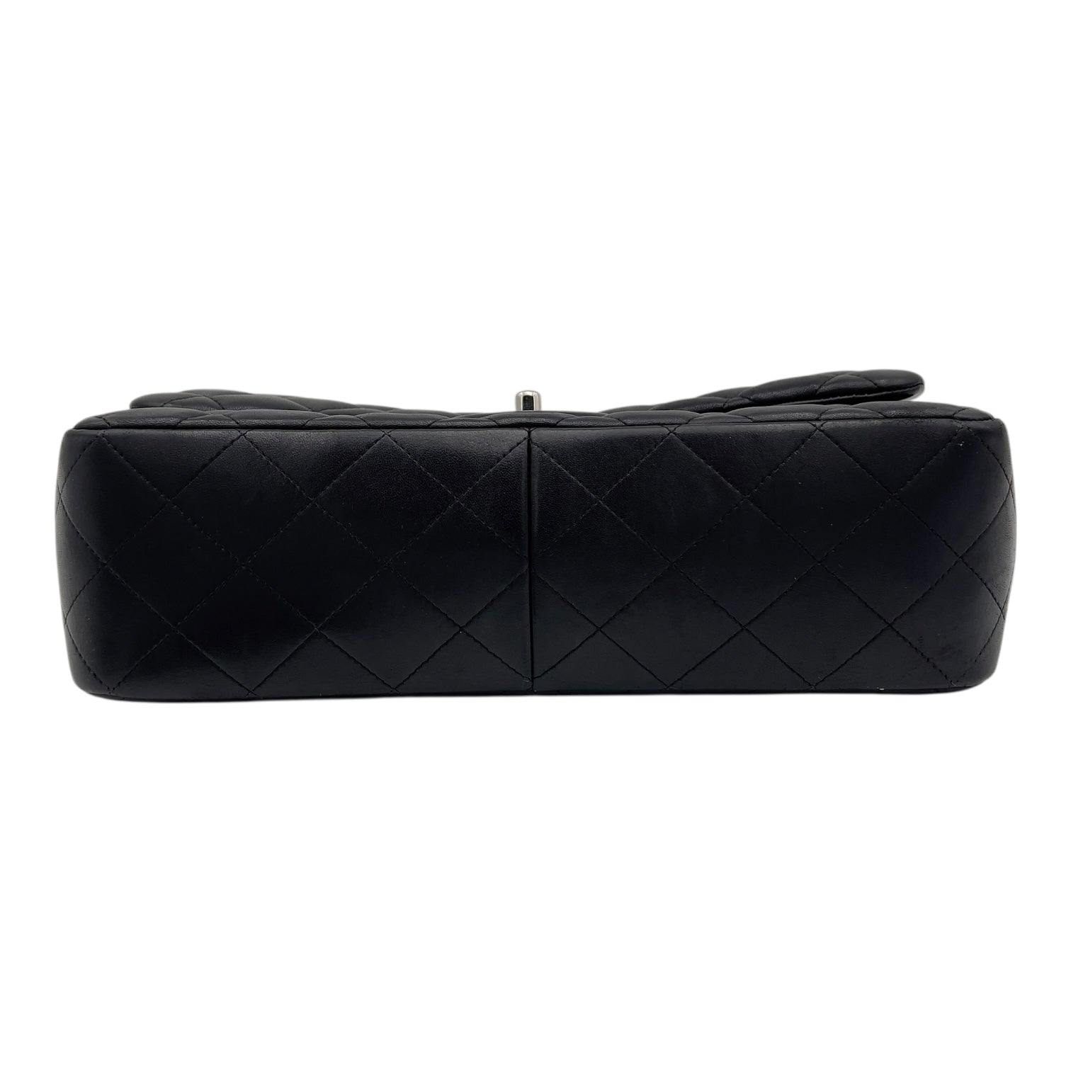 Classic Shoulder Bag Jumbo Silver in Lambskin, Silver hardware