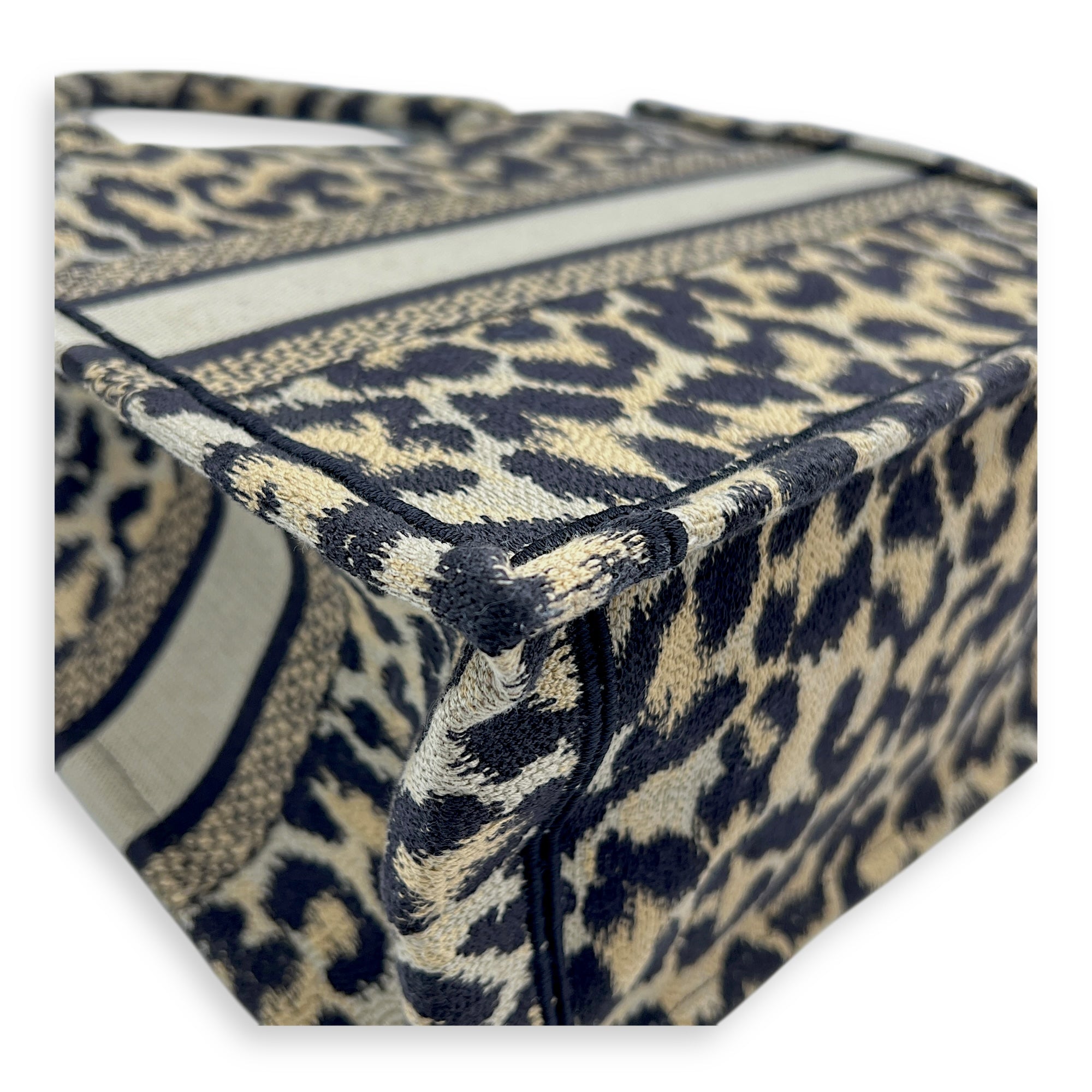 Book Tote Tote Bag Small Beige in Canvas