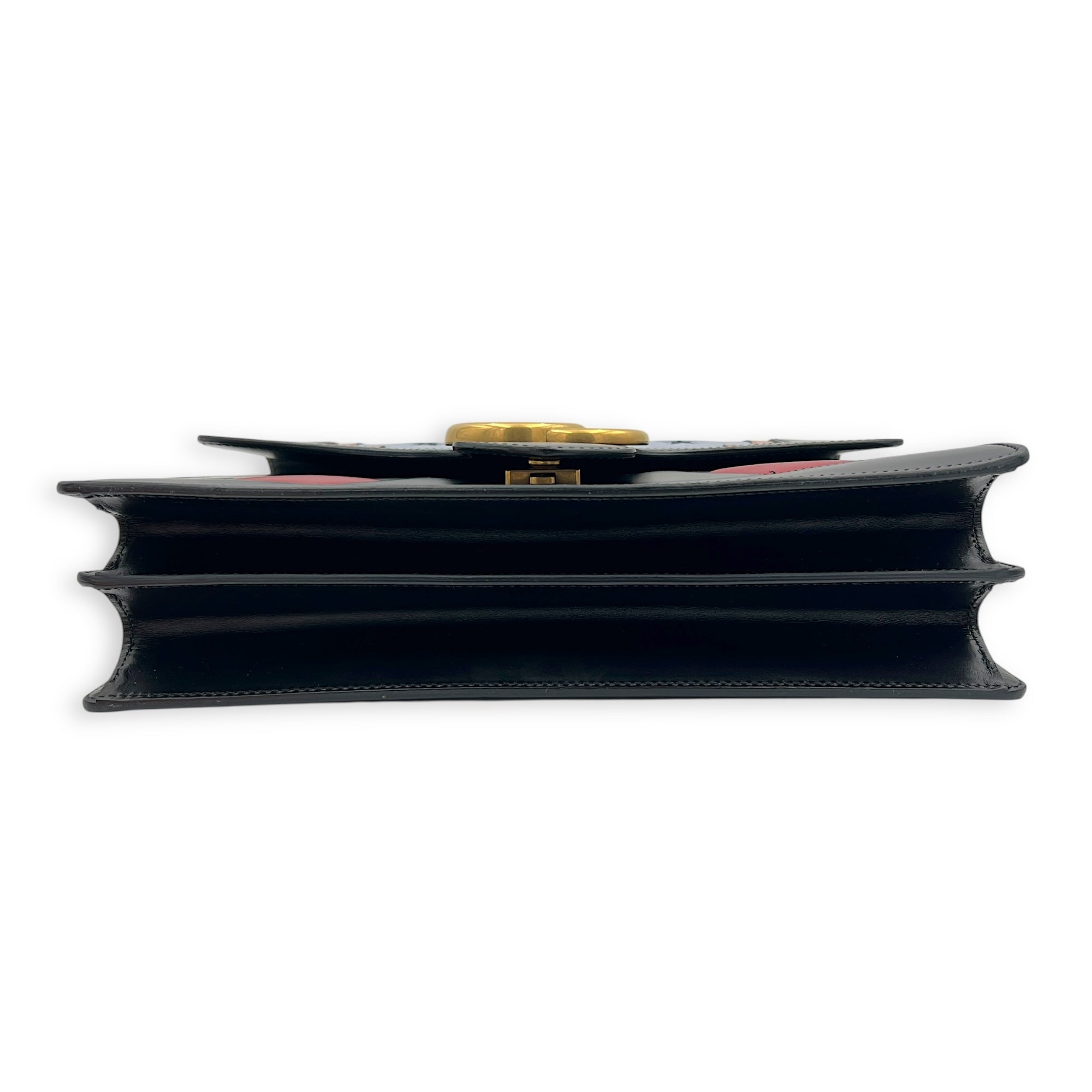 GG Marmont Shoulder Bag Black in Calfskin, Gold hardware