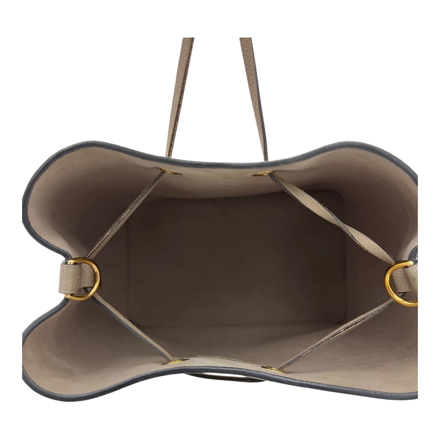 Noe Bucket Bag Beige in Empreinte Leather, Gold hardware