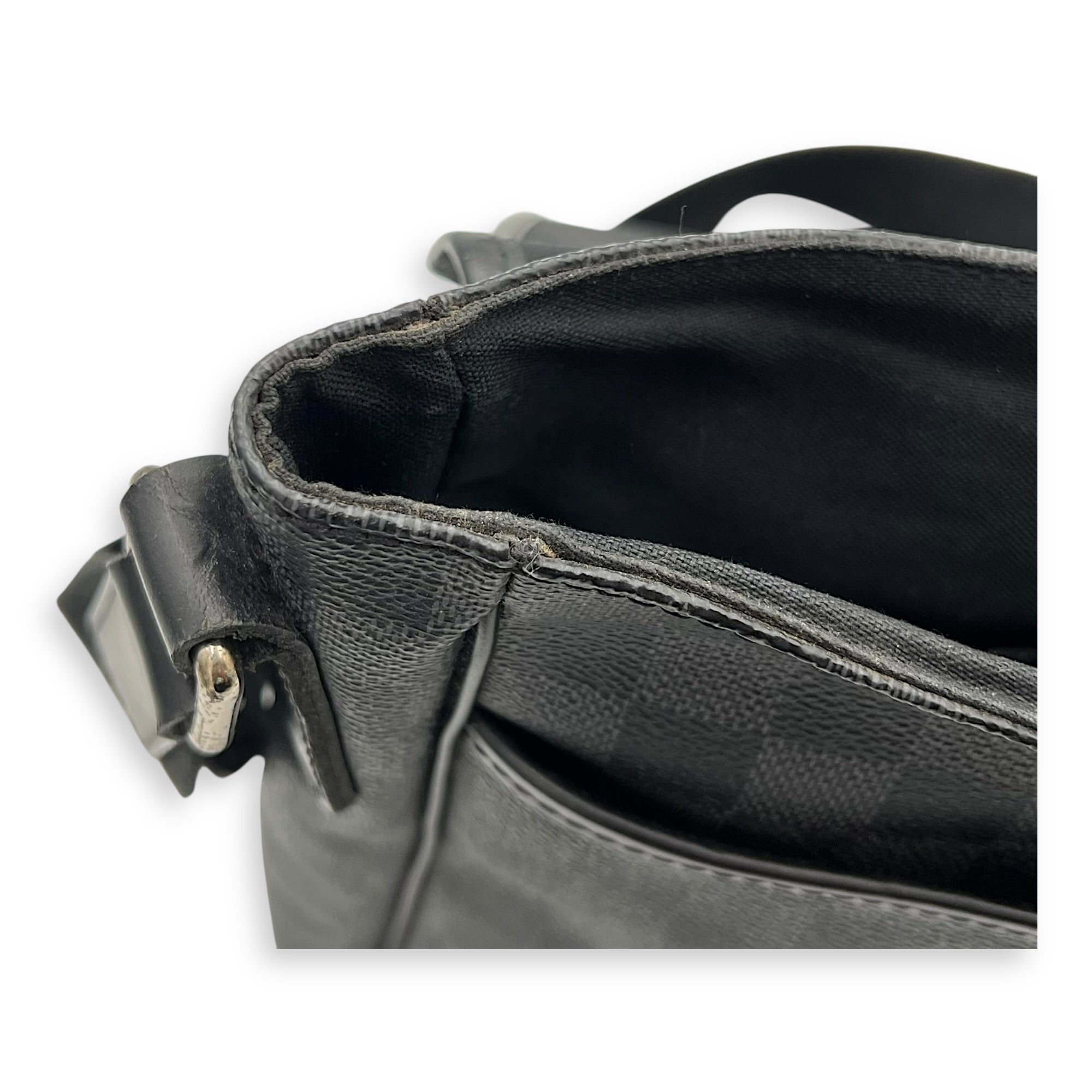 Daniel Crossbody Bag Graphite in Coated Canvas, Silver hardware