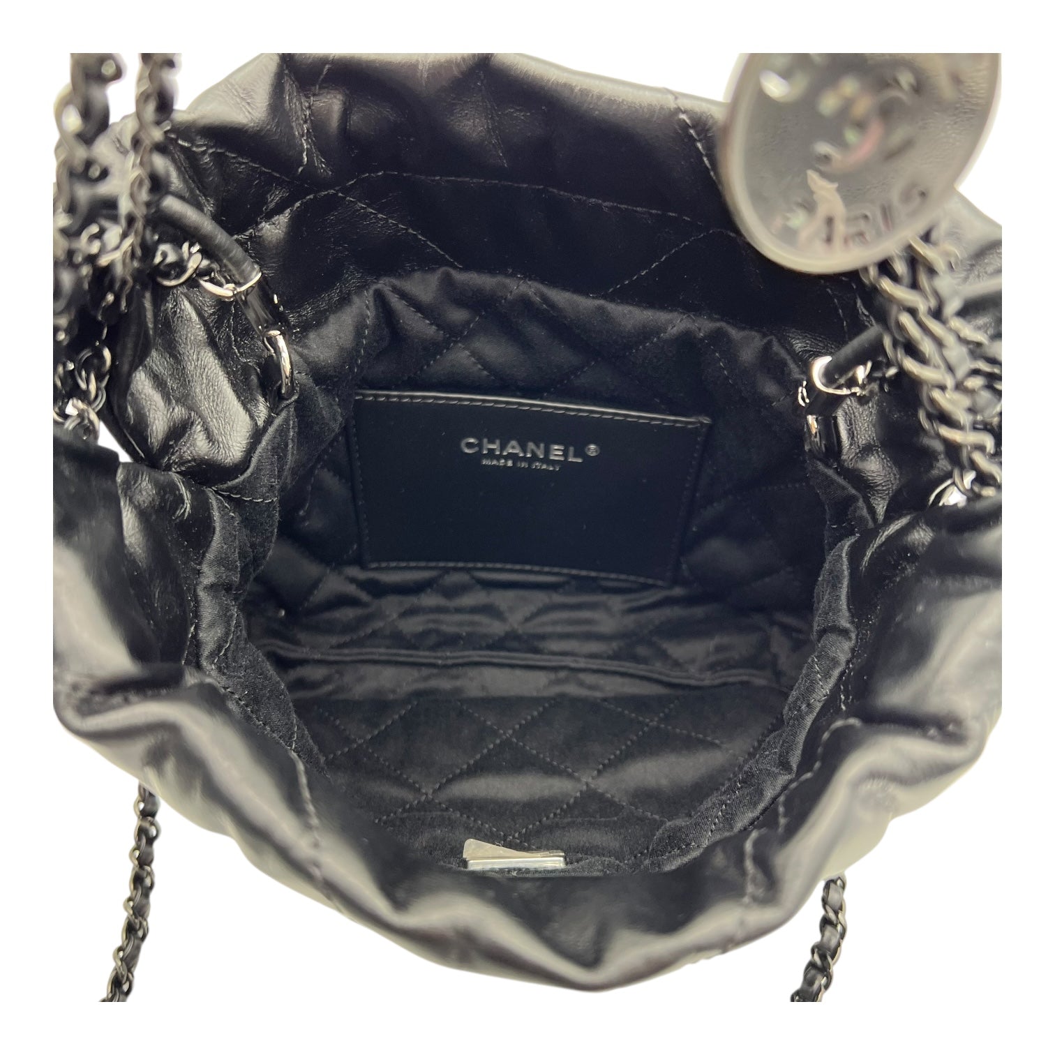22 Tote Shoulder Bag Mini Black in Calfskin, Black hardware