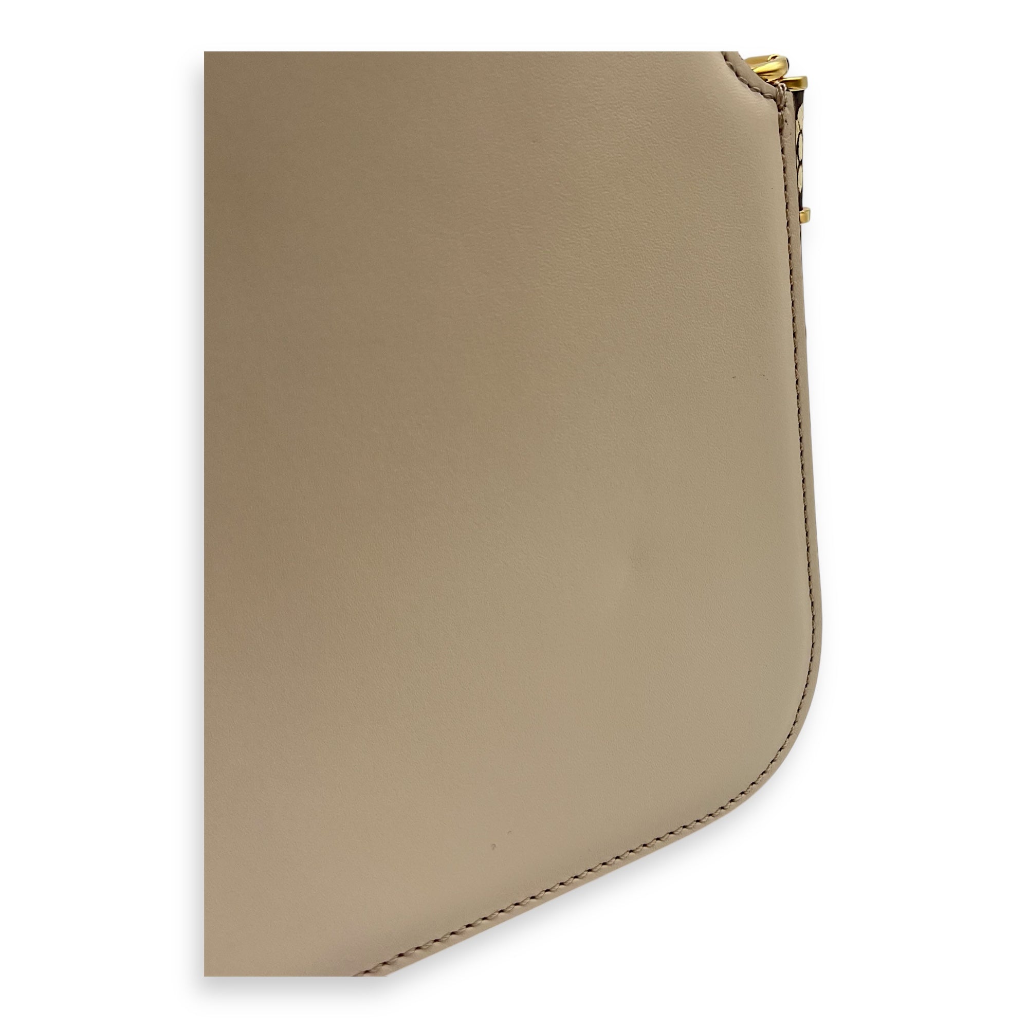 Cream Touch Shoulder Bag White in Calfskin, Gold hardware