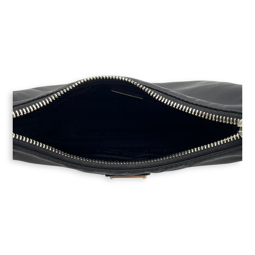 Re-Edition 2005 Shoulder Bag Black in Nylon, Silver hardware