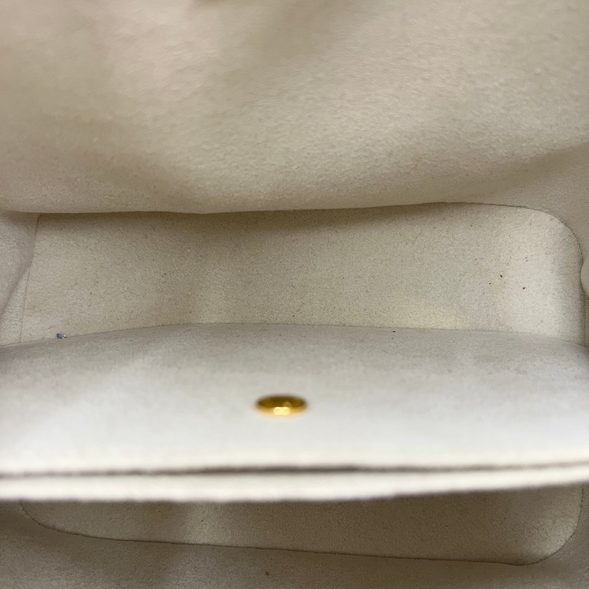 NeoNoe Bucket Bag BB Beige in Empreinte Leather, Gold hardware