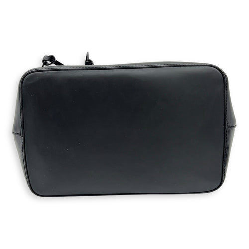 NeoNoe Bucket Bag Black in Epi Leather, Silver hardware