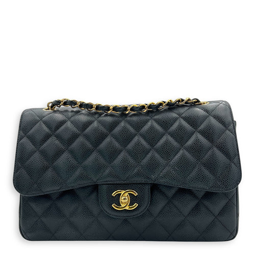 Classic Shoulder Bag Jumbo Black in Caviar Leather, Gold hardware