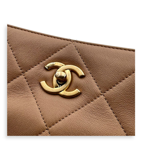 CC Tote Bag Beige in Calfskin, Gold hardware