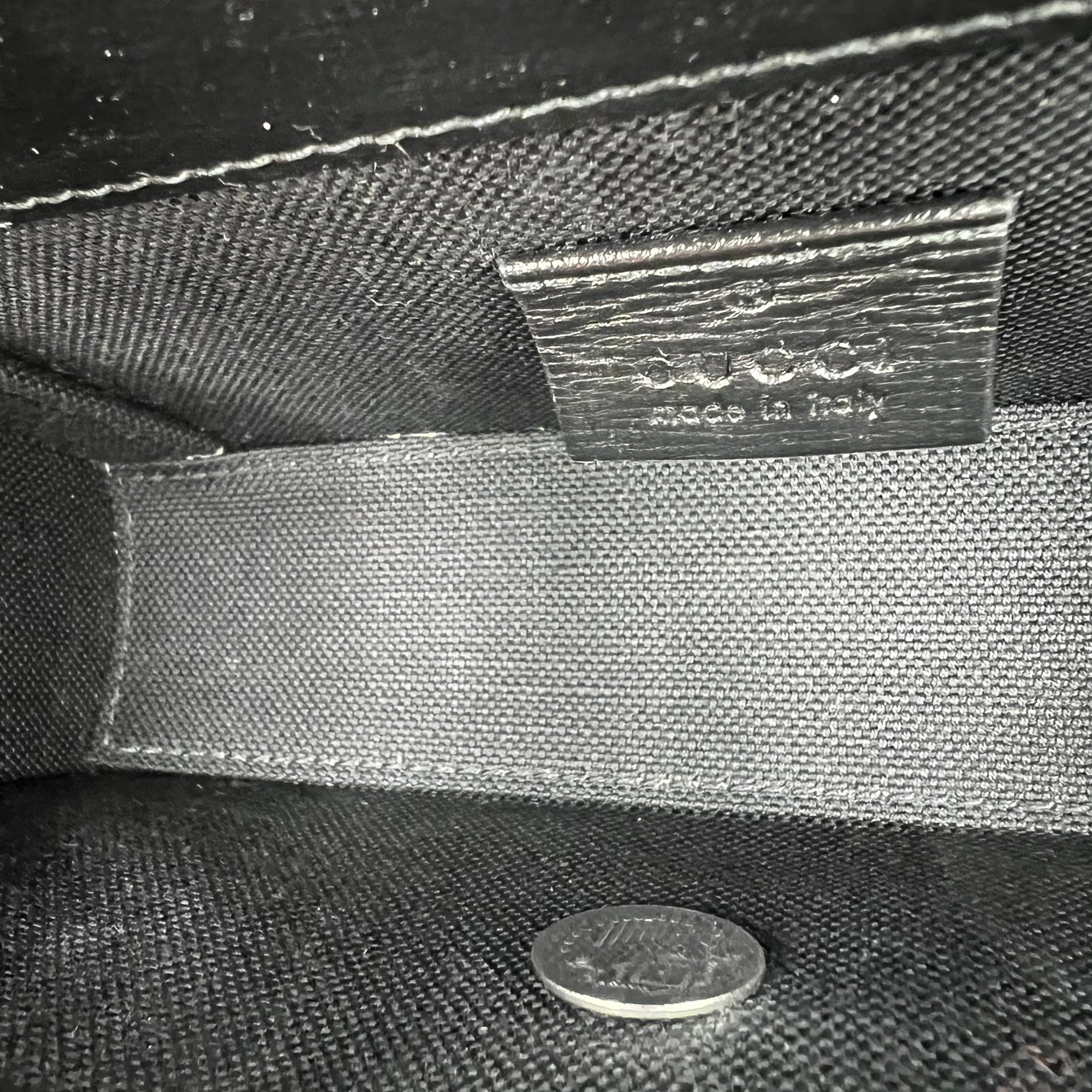 Horsebit 1955 Shoulder Bag Mini Black in Calfskin, Black hardware