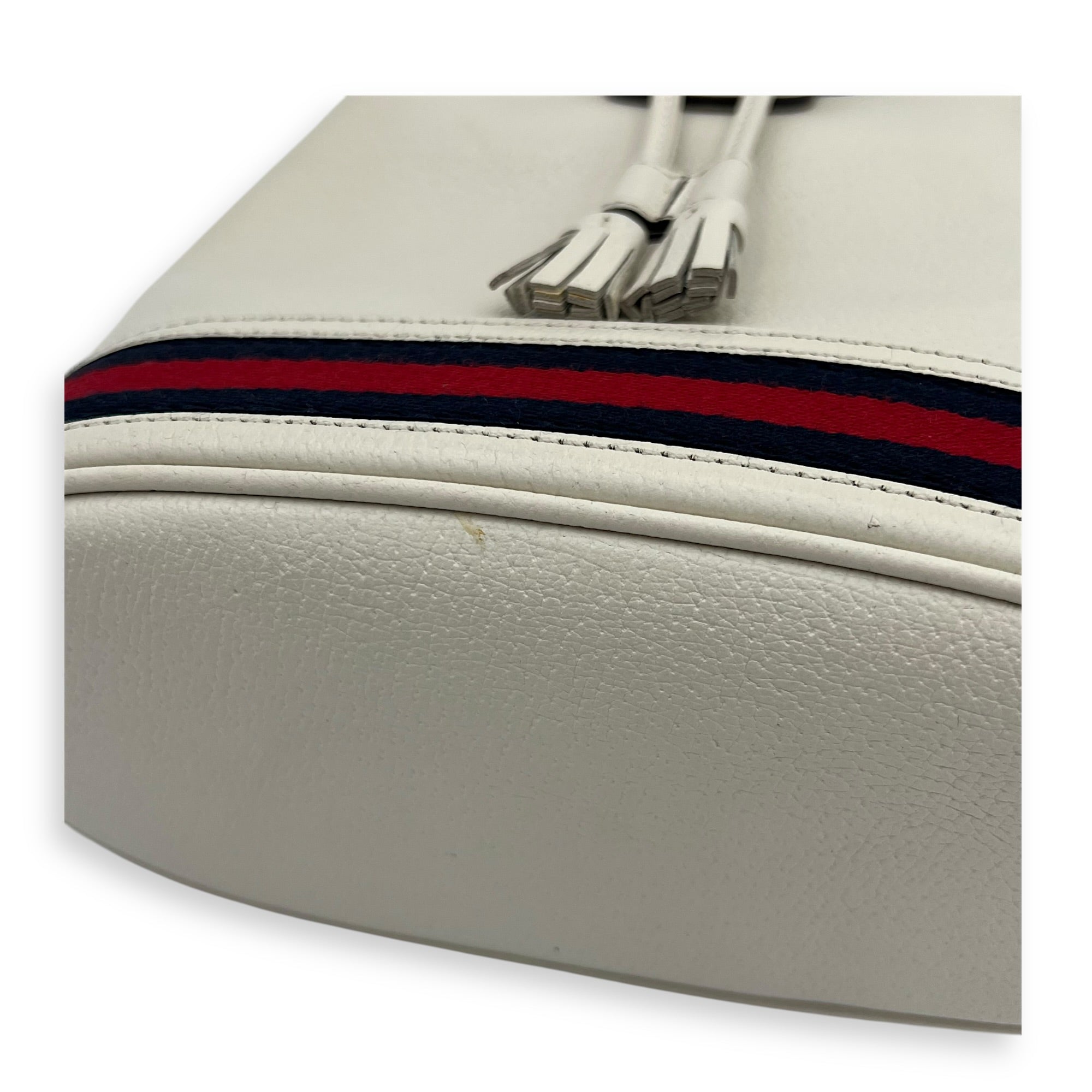 Ophidia Bucket Bag White in Deerskin, Gold hardware